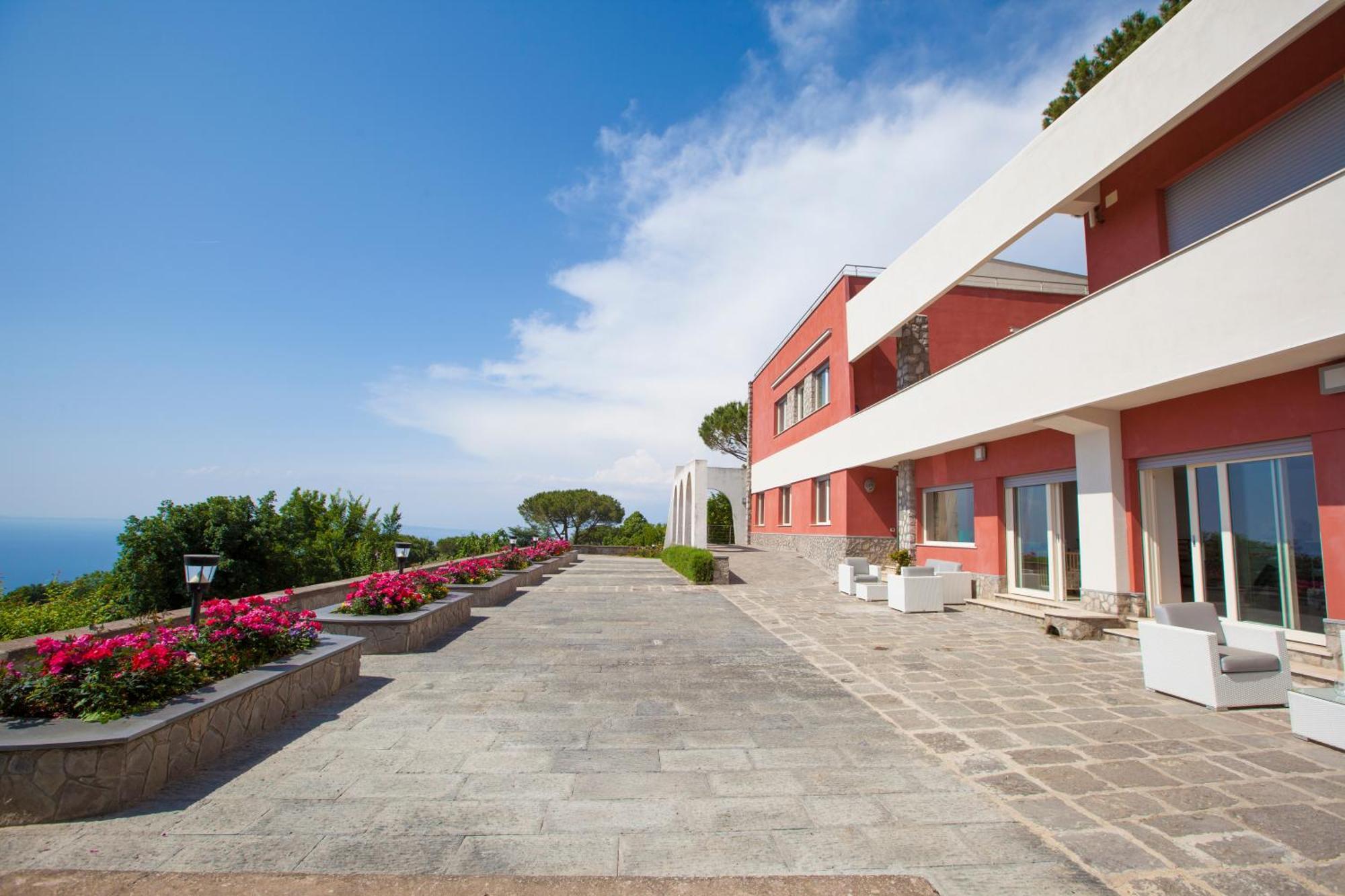Villa Mambrini Sorrento Exterior photo